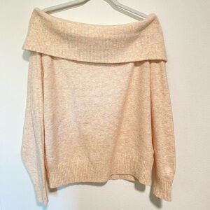 💖Lulus Off The Shoulder Sweater 💖